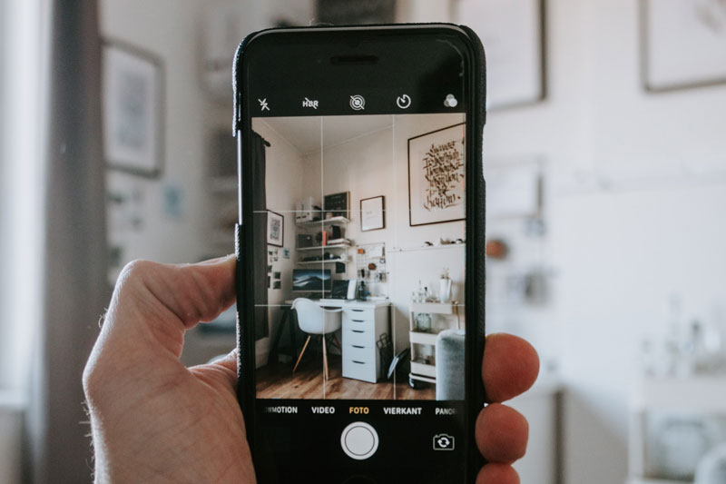 zdjecia-wnetrz-smartphonem